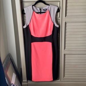 Tahari sleeveless dress blk/pink/grey sz12